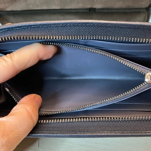 Loewe blue and white polka dot zip around wallet *WITH BOX* - Picture 10 of 15